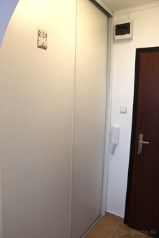 1 iz., Ďumbierska ul., Banská Bystrica - Sásová, 119 000,-€ - 18