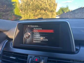 2017 BMW 216d - 18
