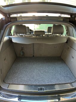 Volkswagen Touareg 3.0 TDI V6 - 18