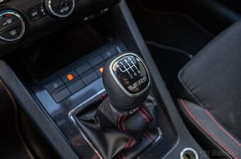 Škoda Octavia 3 Combi 2.0 TDI DPF RS - 18