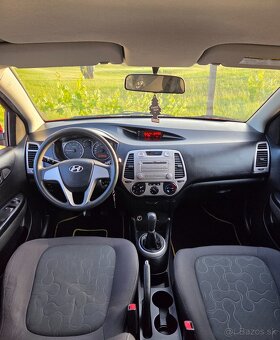 Hyundai i20 1.25 16V 74KW/100PS R.V.03/2010 - 18
