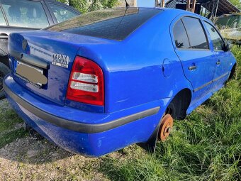 škoda octavia 1 predné svetlá - 18