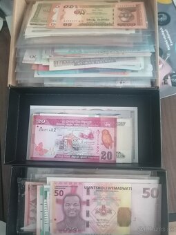 Veľká zbierka bankoviek zo sveta ako celok (hodnota 3.800€+) - 18