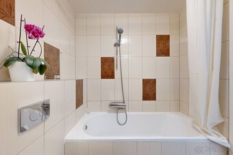 Novostavba s vysokými stropmi pri Avione + parkovacie miesto - 18