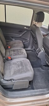 Vw Touran 1,6 tdi - 18