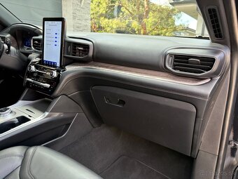 Ford Explorer 3.0 EcoBoost V6 AWD PHEV možný odpočet - 18