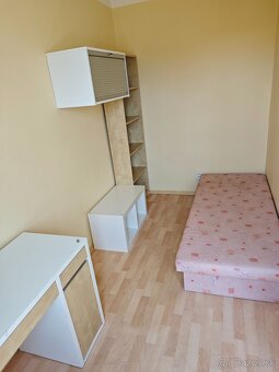 2i byt - BA, Ružinov, Ostredky- RADAROVA UL. - 18