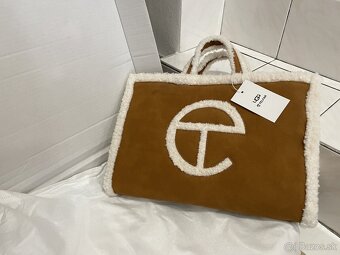 UGG X Telfar Chestnut taška - 18