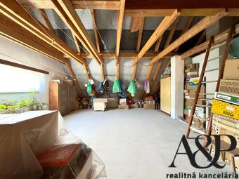 4 IZBOVÝ RD S GARÁŽOU, POZEMOK 960M2, BREZOVÁ POD BRADLOM - 18