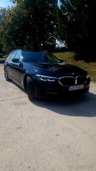 BMW 520d xDrive + MHEV Touring 4x4 - 18