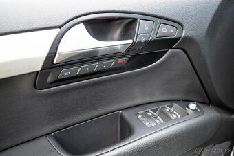 Audi Q7 3.0 Turbo Benzín Quattro 7Miest - 18