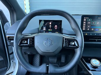 MG4 Hatchback 150kw - 18