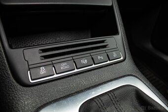 VW Tiguan 4x4 DSG 2.0 TDI 103kW Panoarma, Koža - 18
