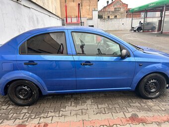 Chevrolet aveo 1.2 - 18