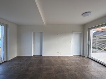 Rekreačný 3izbový dom pri jazere - 18