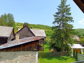 Na predaj rodinný dom s veľkým pozemkom 1968 m2 | Holumnica - 18