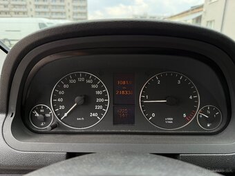 Mercedes Benz A 160 CDI - 18