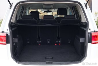 Volkswagen Touran 2.0 TDI Comfortline DSG - 18