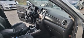 Suzuki Vitara 1.4i Hybrid 4x4 AllGrip rok 12/2020 1.majitel - 18
