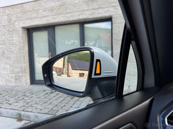 Volkswagen Tiguan R-line Allspace 2.0TDi 4x4 r.v 2023 - 18