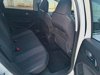 2021_PEUGEOT 308 combi HDi130_8500€ netto_ZÁRUKA_ - 18