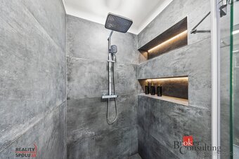 Na predaj: Krásny 2izbovy byt s balkónom a výhľadom na Brat - 18