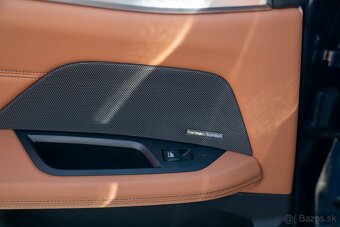 BMW M440i xDrive A/T, fabrická záruka - 18