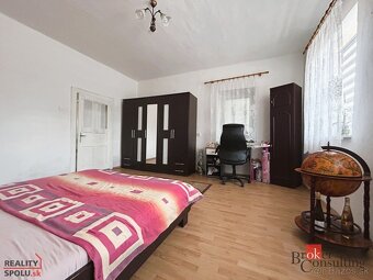 Na predaj - Rodinný dom s veľkou záhradou 1808 m2 / Veľká Id - 18