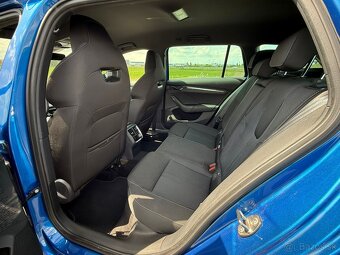 Škoda Octavia Combil First Ediotion Sport 2.0 TDI - 18