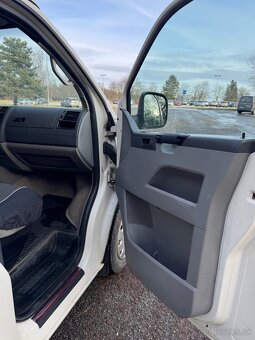 Volkswagen Transporter T5 2.5TDI Hitop Long - 18