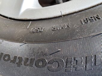 Predam 2 x sadu original VW Touareg 7P - 18