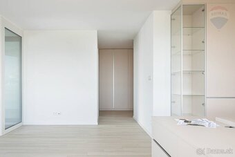 PRENÁJOM: 2izbový byt, JARABINKY GRANDE - Jarabinkova ul. Br - 18