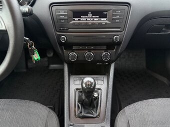 Škoda Octavia 1.6 TDI Ambition - 18