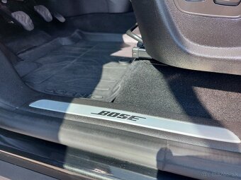 Renault Scenic TCe 140 "EDITION BOSE" - 18