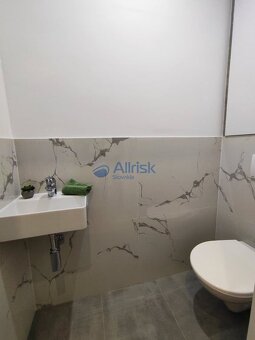 KRÁSNY ,KOMPLETNE ZREKONŠTRUOVANÝ 3,5IZB. BYT - SÚMRAČNÁ ULI - 18