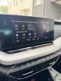 Škoda Octavia 4 Combi 1.4 TSI iV PHEV Style DSG - 18