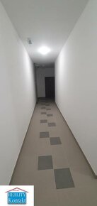Ponúkame na prenájom 3 izbový byt Dvory nad Žitavou - 89 m2 - 18