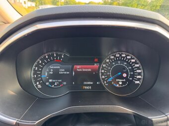 Ford S-Max 2.0 TDCi Duratorq 180 Titanium A/T - 18