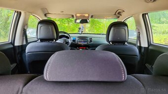 Kia Sportage 1.6 GDI 2WD EX - 18