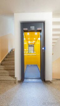 Pekný, zrekonštruovaný, moderný 2i byt s lódžiou na predaj - 18