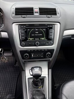 Škoda octavia COMBI 2.0TDi DSG Xenon - 18