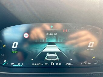 MG EHS 1.5 Plug in Hybrid, PANO, 360°, najv. LUXURY výbava - 18