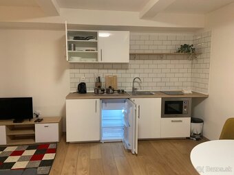 Prenájom bytu staré mesto Bratislava bez depozitu - 18
