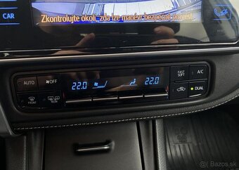 Toyota Corolla 1.6-AUTOMAT-KAMERA-NÍZKÉ KM - 18