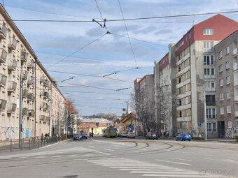 Tehlový, 2 izb. blízko historického CENTRA, čiast. zariadený - 18