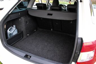 Škoda Octavia Combi 1.6 TDI 110k Active - 18