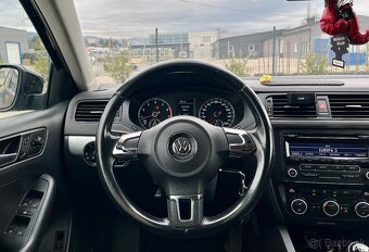 Volkswagen Jetta 1.2 TSI 77kW VW - 18