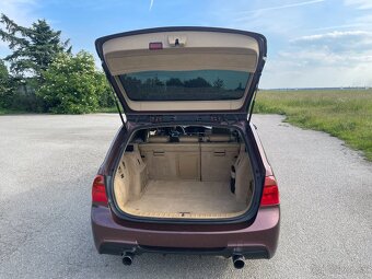 BMW 330xi Touring (E91) – xDrive – 3.0  benzín – Automat - 18