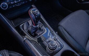 Mazda 3 2.2 Skyactiv-D150 Attraction Sedan - 18