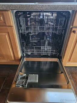 Masívna kuchynská linka z Nemecka so spotrebičmi - 18